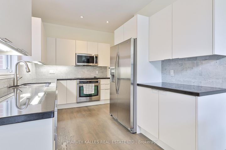 Photo 10 at 8 Weetwood Street, Nortown, Toronto