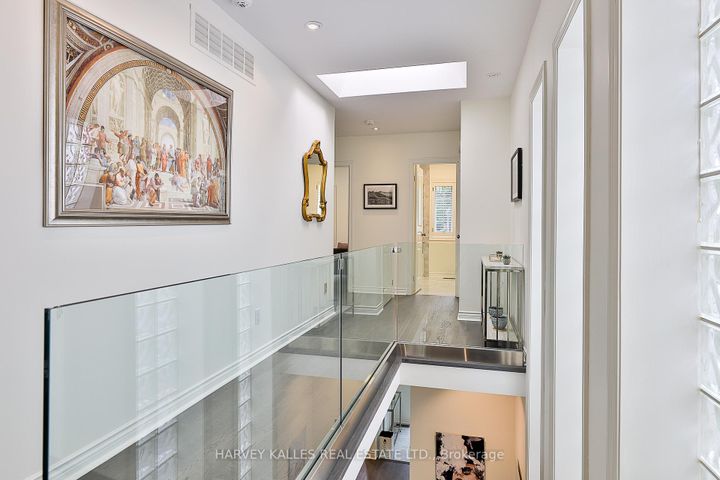 Photo 19 at 8 Weetwood Street, Nortown, Toronto