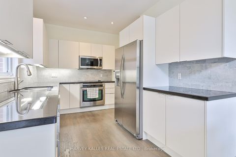 Photo 10 at 8 Weetwood Street, Nortown, Toronto
