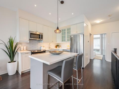 Photo 11 at 3 - 46 Boston Avenue, South Riverdale, Toronto