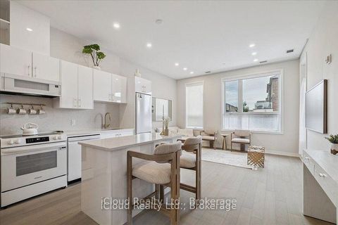 Photo 8 at 101 - 3285 Carding Mill Trail, GO Glenorchy, Oakville