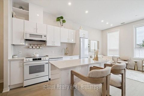 Photo 11 at 101 - 3285 Carding Mill Trail, GO Glenorchy, Oakville