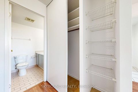 Photo 26 at 611 - 5 Weldrick Road W, North Richvale, Richmond Hill