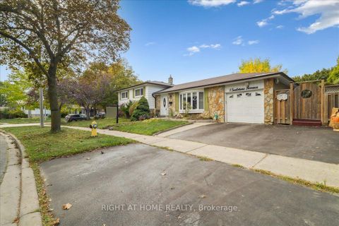 Photo 1 at 1 Sealstone Terrace, Morningside, Toronto