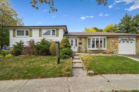 Photo 2 at 1 Sealstone Terrace, Morningside, Toronto
