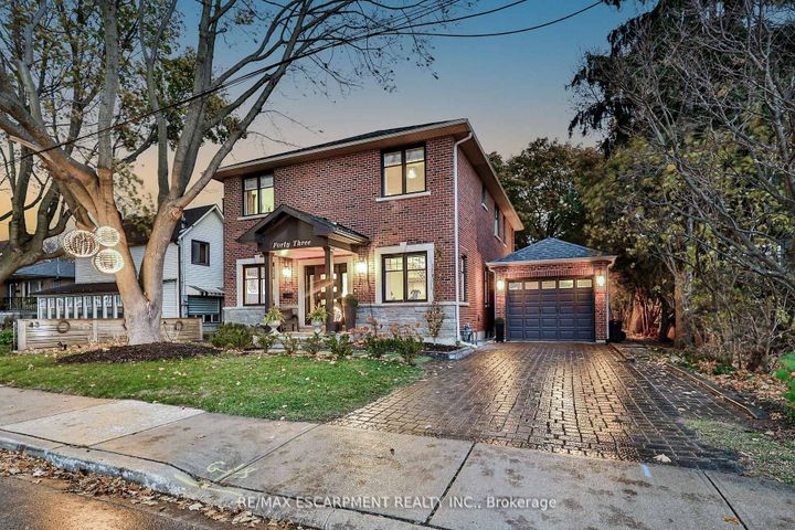 Photo 45 at 43 Mississauga Road S, Port Credit, Mississauga