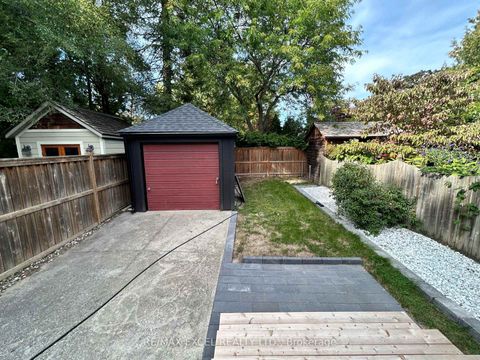 Photo 24 at 34 Raymond Avenue, Lambton Baby Point, Toronto
