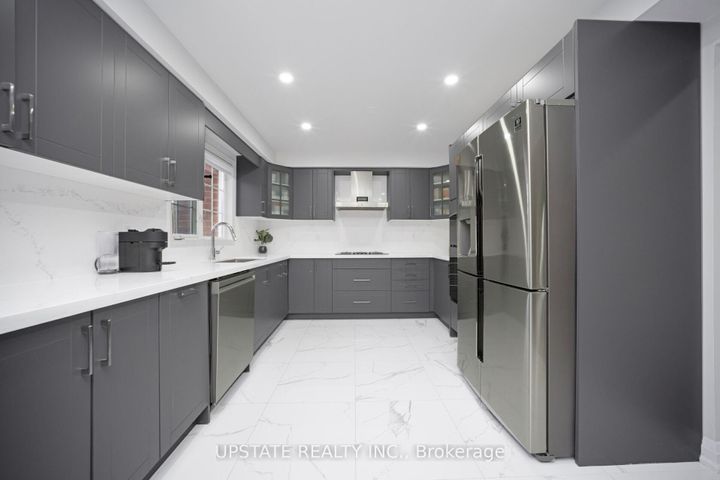 Photo 11 at 173 Monte Carlo Drive, Sonoma Heights, Vaughan