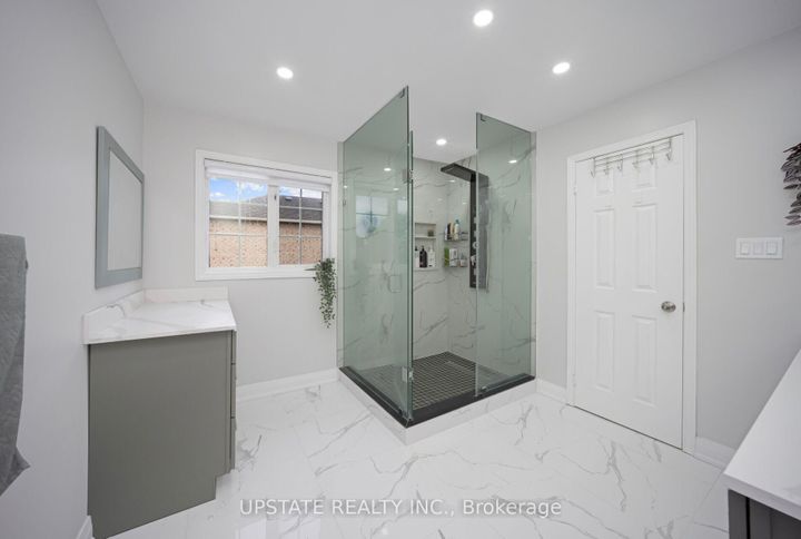 Photo 19 at 173 Monte Carlo Drive, Sonoma Heights, Vaughan