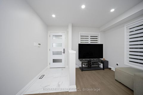 Photo 3 at 173 Monte Carlo Drive, Sonoma Heights, Vaughan