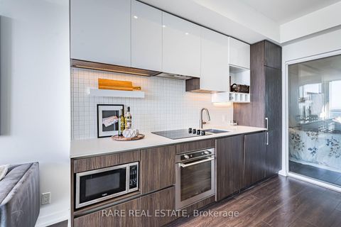 Photo 18 at 5506 - 5 Buttermill Avenue, Vaughan Corporate Centre, Vaughan
