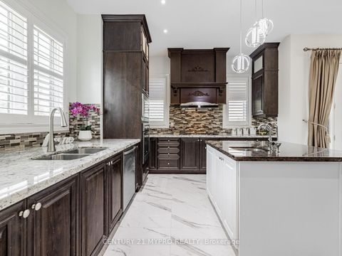 Photo 11 at 9A Anglin Drive, Jefferson, Richmond Hill