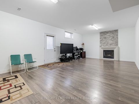 Photo 34 at 9A Anglin Drive, Jefferson, Richmond Hill Photo 34 at 9A Anglin Drive, Jefferson, Richmond Hill