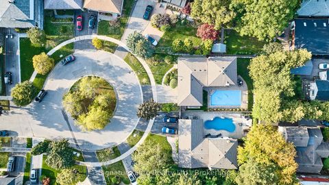 Photo 1 at 18 Lalton Place, Guildwood, Toronto