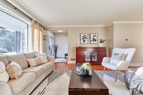 Photo 7 at 18 Lalton Place, Guildwood, Toronto