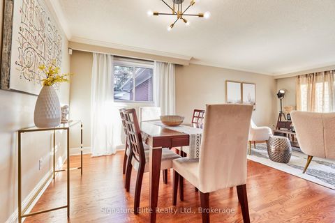 Photo 11 at 18 Lalton Place, Guildwood, Toronto