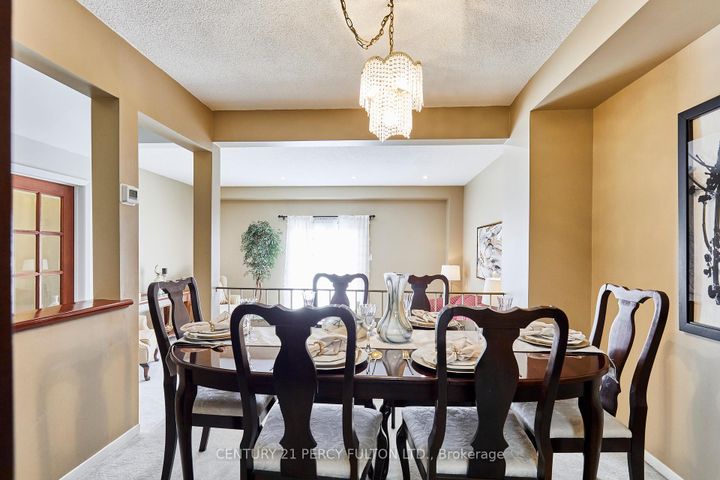 Photo 12 at 48 Nabob Crescent, Malvern, Toronto