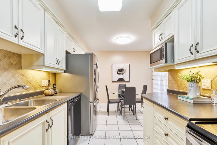 Photo 14 at 48 Nabob Crescent, Malvern, Toronto