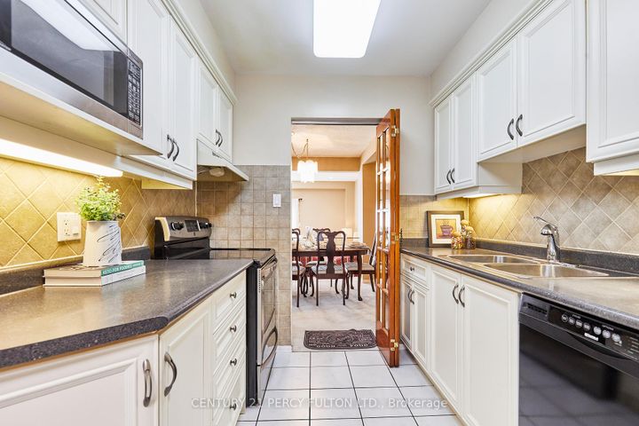 Photo 17 at 48 Nabob Crescent, Malvern, Toronto