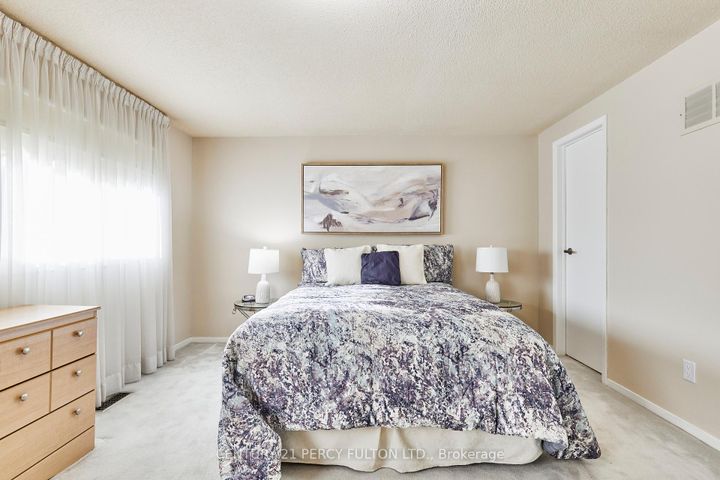 Photo 23 at 48 Nabob Crescent, Malvern, Toronto
