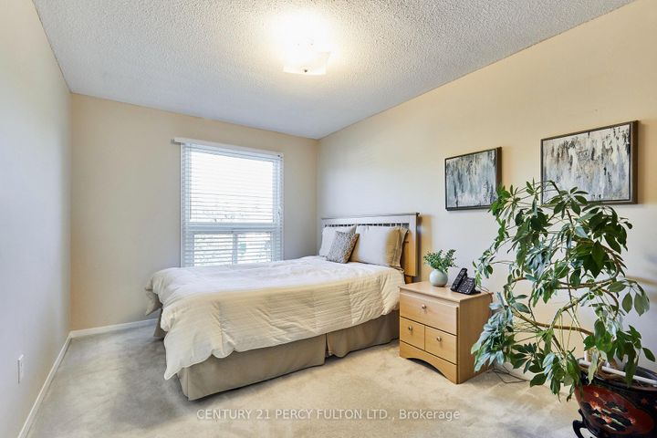 Photo 30 at 48 Nabob Crescent, Malvern, Toronto