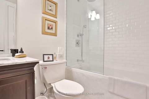 Photo 10 at 520 - 22 Leader Lane, Yonge Corridor, Toronto