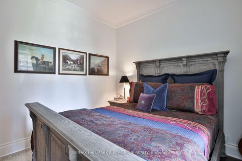 Photo 13 at 520 - 22 Leader Lane, Yonge Corridor, Toronto Photo 13 at 520 - 22 Leader Lane, Yonge Corridor, Toronto