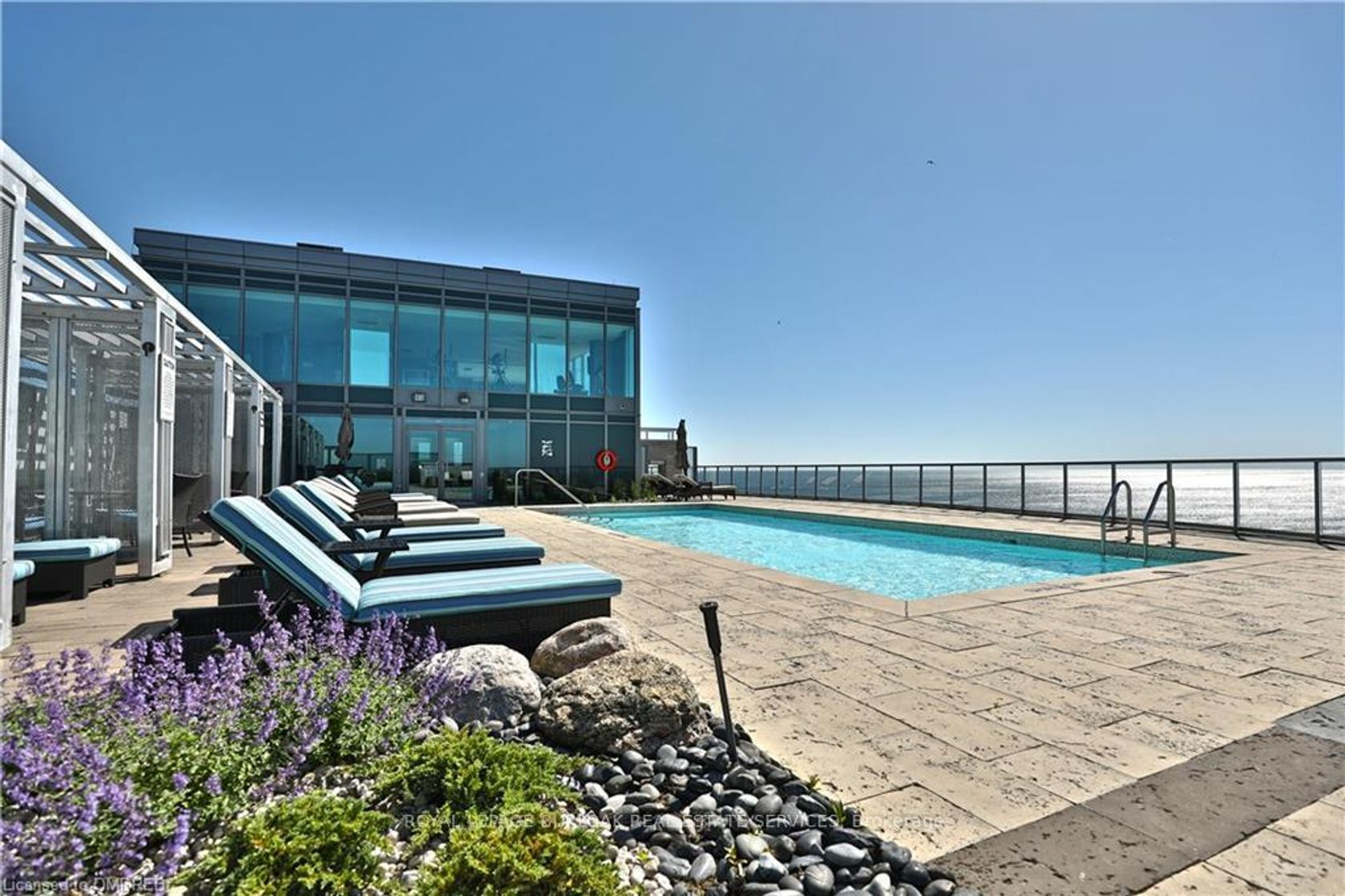 103 - 11 Bronte Road, BR Bronte, Oakville 