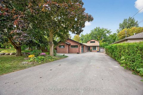 Photo 0 at 10 Charles Street, Sharon, East Gwillimbury