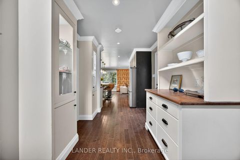 Photo 6 at 10 Charles Street, Sharon, East Gwillimbury