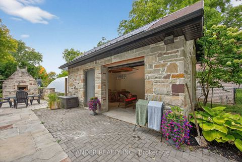 Photo 39 at 10 Charles Street, Sharon, East Gwillimbury