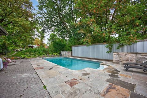 Photo 42 at 10 Charles Street, Sharon, East Gwillimbury