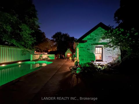 Photo 43 at 10 Charles Street, Sharon, East Gwillimbury