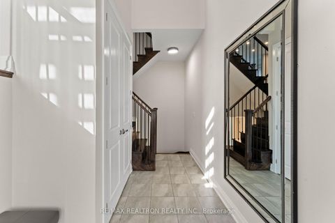 Photo 4 at 50 Duncombe Lane, South Richvale, Richmond Hill