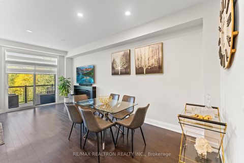 Photo 12 at 50 Duncombe Lane, South Richvale, Richmond Hill