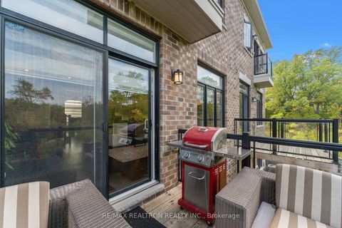 Photo 23 at 50 Duncombe Lane, South Richvale, Richmond Hill