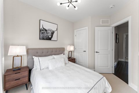 Photo 34 at 50 Duncombe Lane, South Richvale, Richmond Hill