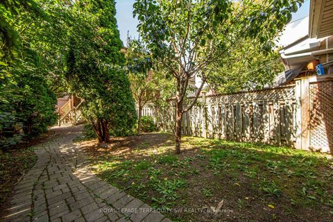Photo 45 at 329 Lippincott Street, Annex, Toronto