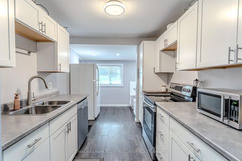 Photo 3 at 44 Adelaide Street, Allandale, Barrie