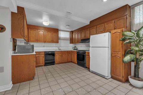 Photo 41 at 116 Goulding Avenue, Newtonbrook West, Toronto