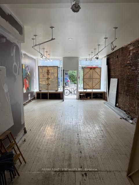 Photo 2 at 1052 Bathurst Street, Annex, Toronto