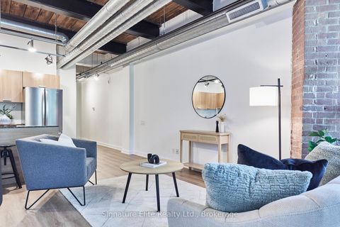 Photo 7 at 207 - 43 Hanna Avenue, Niagara, Toronto
