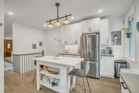Photo 9 at 184 Swanwick Avenue, Danforth, Toronto