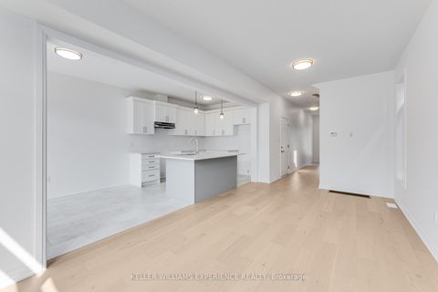 Photo 9 at 58 Sagewood Avenue, Painswick South, Barrie