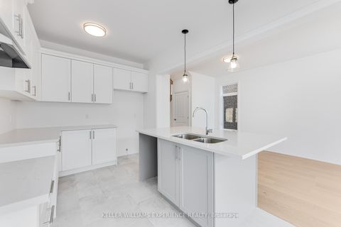 Photo 11 at 58 Sagewood Avenue, Painswick South, Barrie
