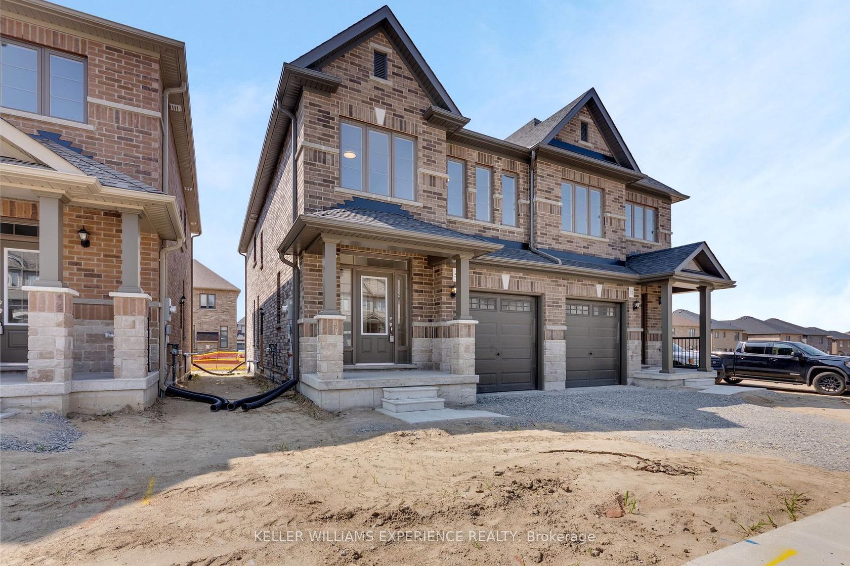 54 Sagewood Avenue, Painswick South, Barrie photo 3 54 Sagewood Avenue, Painswick South, Barrie photo 3