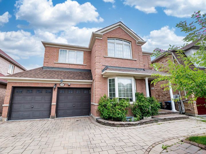 Photo 1 at 26 Tangleridge Boulevard, Wellington, Brampton