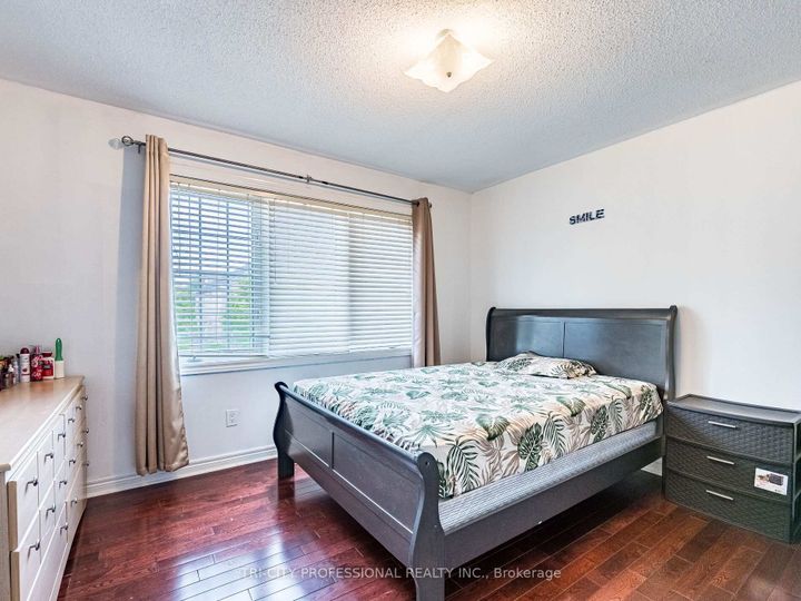 Photo 21 at 26 Tangleridge Boulevard, Wellington, Brampton