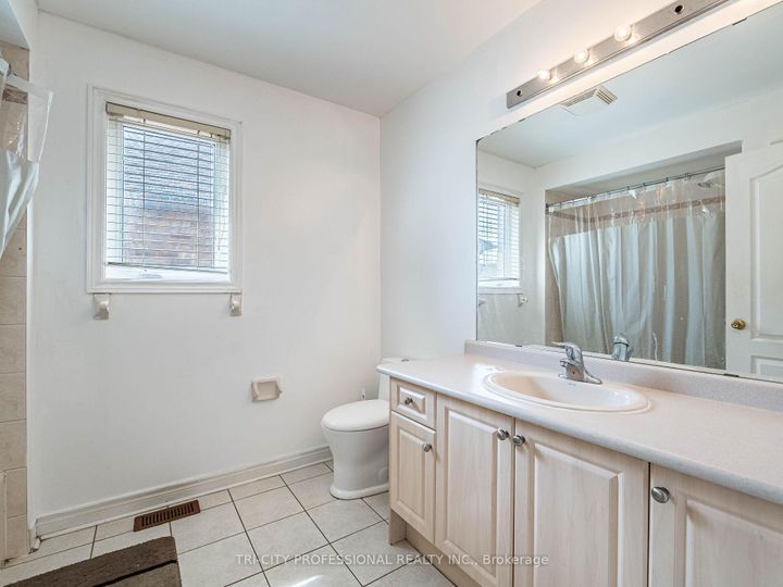 Photo 23 at 26 Tangleridge Boulevard, Wellington, Brampton