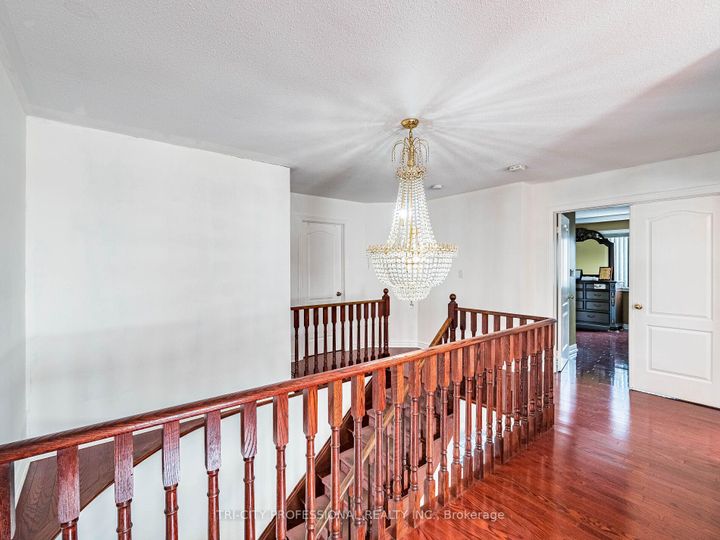 Photo 25 at 26 Tangleridge Boulevard, Wellington, Brampton